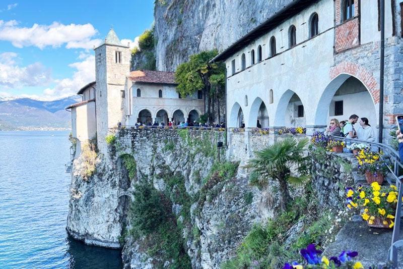 Lily Lake Maggiore Laveno Zewnętrze zdjęcie